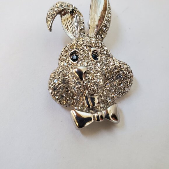 Rhinestone Bunny  Rabbit Brooch Pin - Picture 10 of 10
